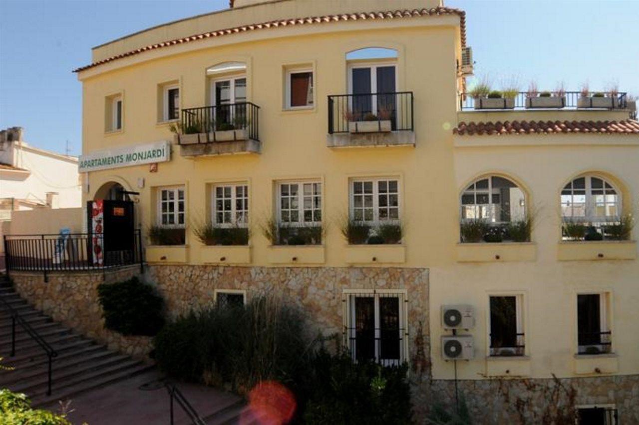 Apartaments Ar Enjoy Monjardi Lloret de Mar Kültér fotó