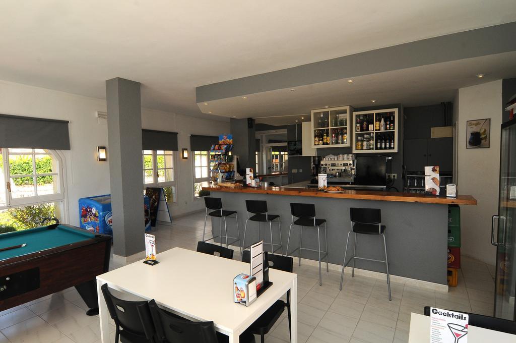 Apartaments Ar Enjoy Monjardi Lloret de Mar Kültér fotó